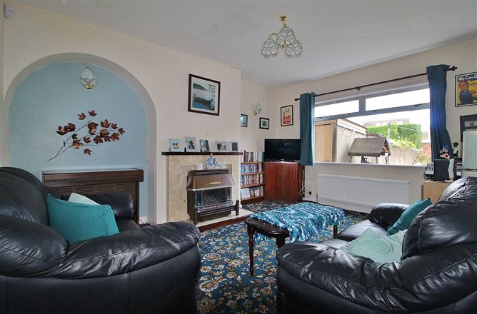 19 Oakley Park, Clontarf, Dublin 3
