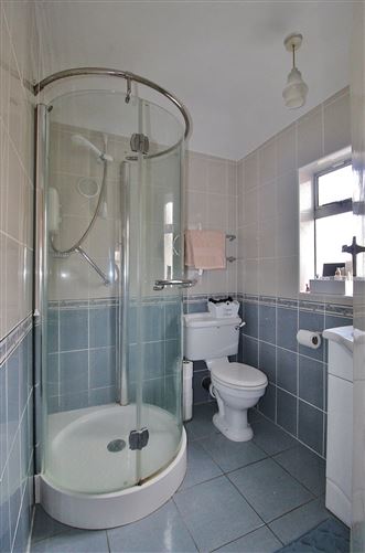 19 Oakley Park, Clontarf, Dublin 3