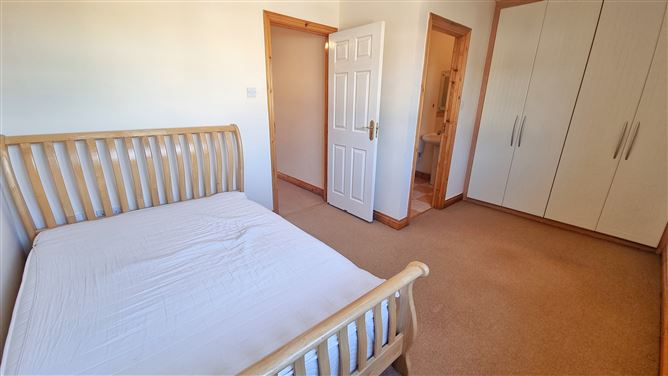 11 Saran Wood, Bray, Wicklow