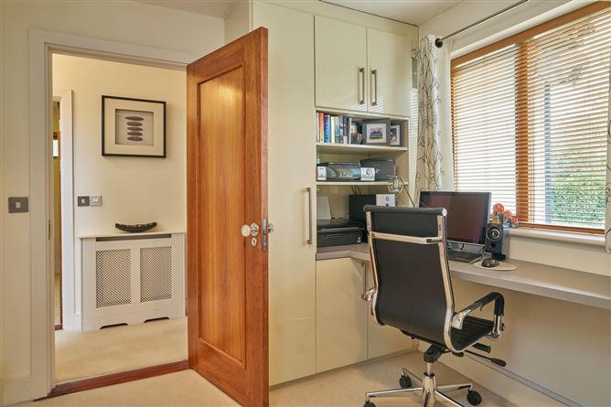 Knocknagin, Greenfield Road, Sutton, Dublin 13