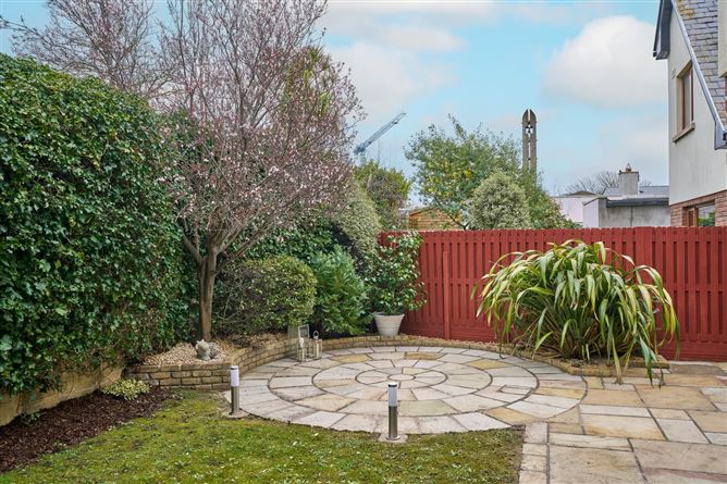 Knocknagin, Greenfield Road, Sutton, Dublin 13