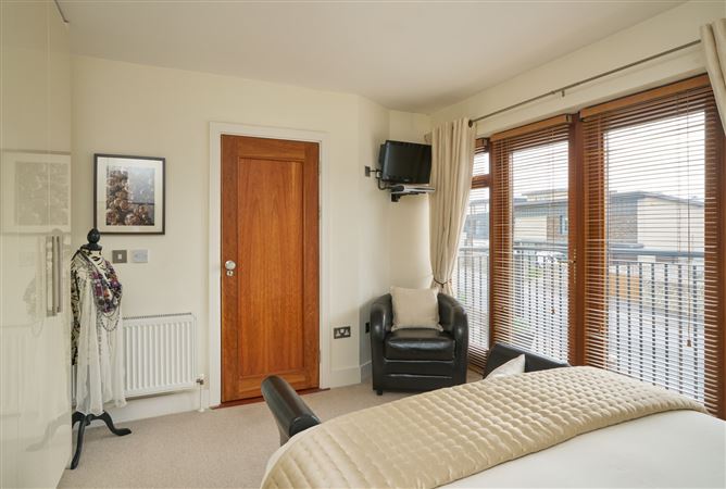 Knocknagin, Greenfield Road, Sutton, Dublin 13