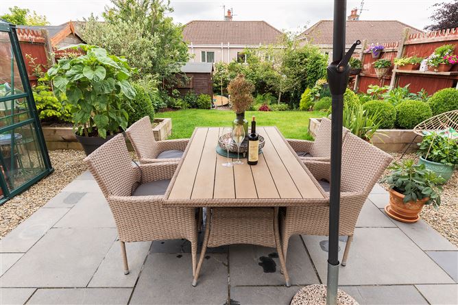 10 The Paddocks, Castleredmond, Midleton, Cork