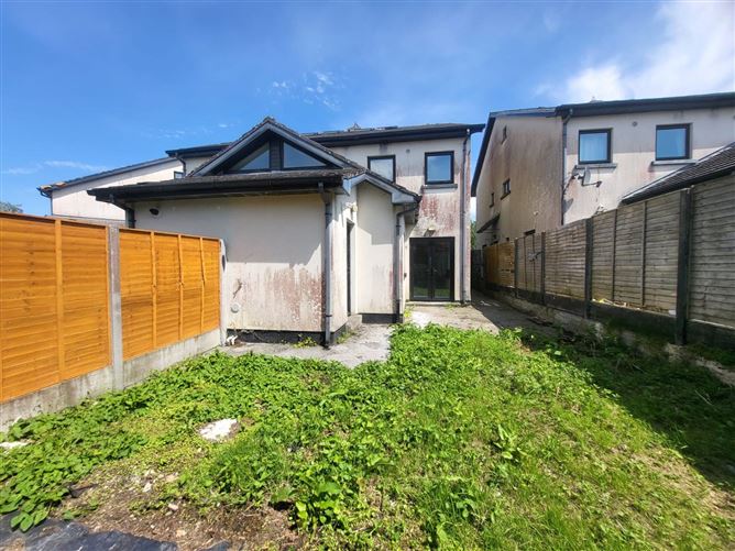8 Ashthorn Avenue, Headford, Co. Galway