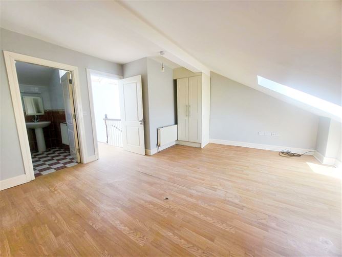 8 Ashthorn Avenue, Headford, Co. Galway
