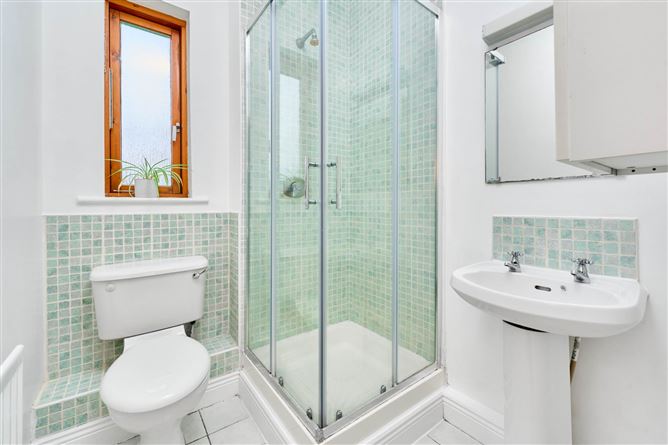 27 Fernleigh Grove, Carpenterstown, Castleknock, Dublin 15, County Dublin