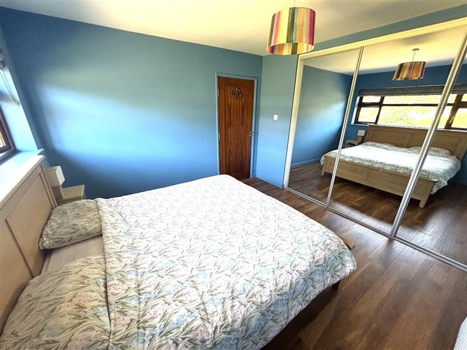 Photo 16 of 28 — 34 Ashleigh Gardens, Skehard Road, Blackrock, Cork City