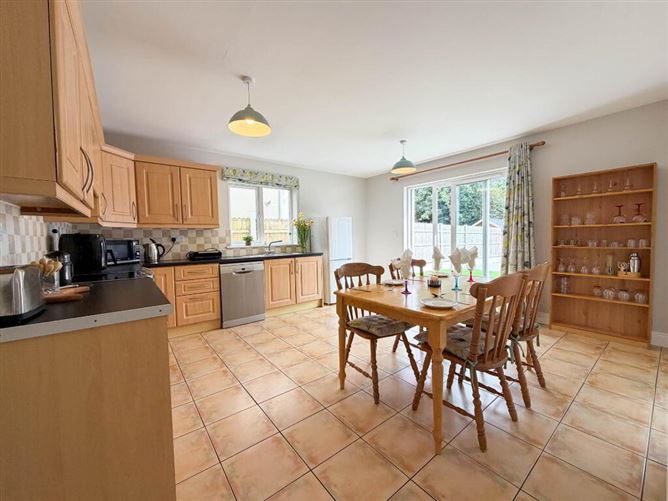 12 Primrose Crescent, The Pastures, Charleville, Cork