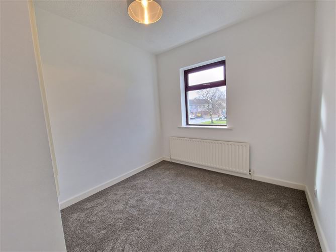 7 Pine Grove, Gort Road, Ennis, Co. Clare