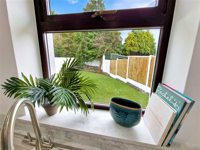 7 Pine Grove, Gort Road, Ennis, Co. Clare