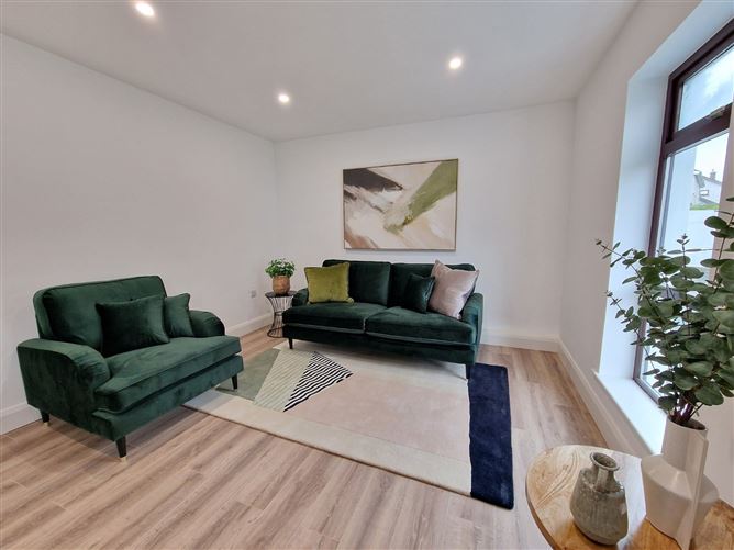7 Pine Grove, Gort Road, Ennis, Co. Clare