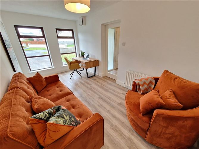 7 Pine Grove, Gort Road, Ennis, Co. Clare