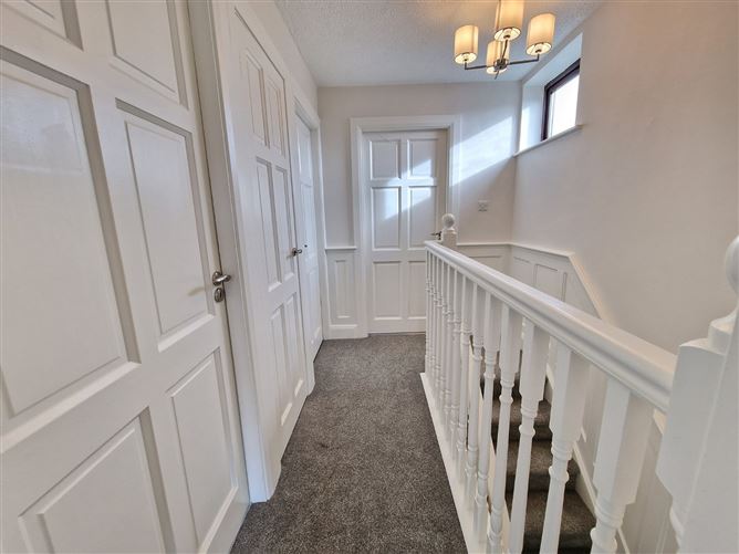7 Pine Grove, Gort Road, Ennis, Co. Clare