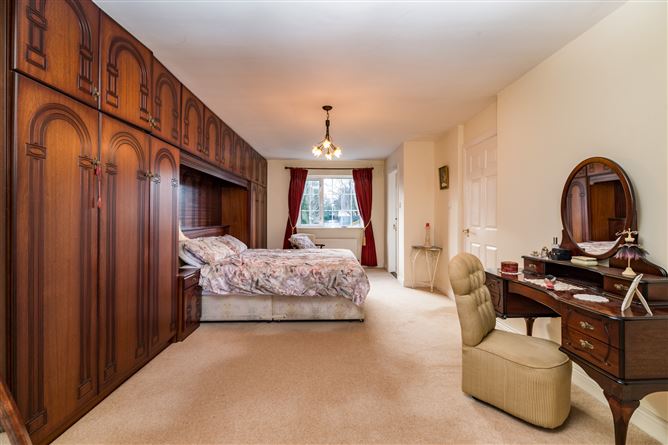 15 Ashley Court, Tullamore, Co. Offaly