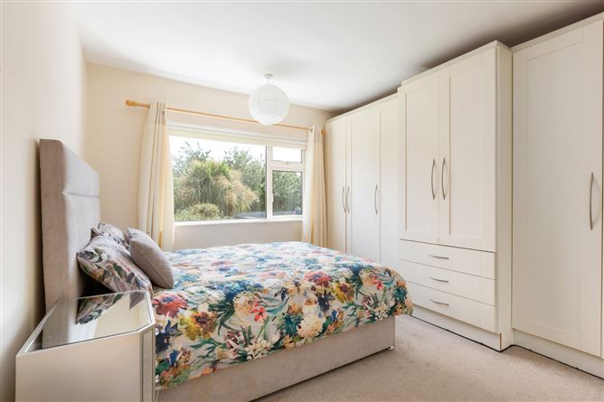 25 Springfield Road, Templeogue, Dublin 6W