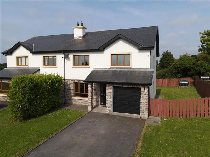 10 Orchard Grove, Elphin, Roscommon