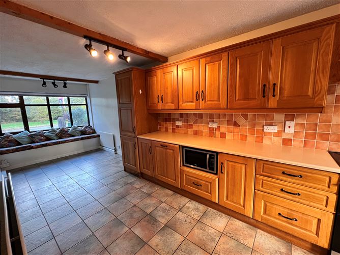  13 Wainsfort, Rochestown Road, Rochestown, Cork