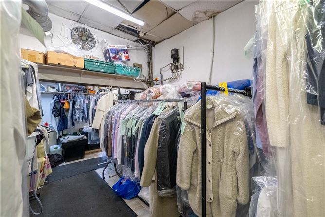 Avenue Road Dry Cleaners, Unit 3, Greenacres Shopping Centre, The Long Avenue, Marshes Lower, Dundalk