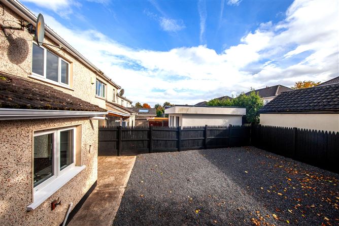 26 The Drive, Hunters Run, Clonee, Dublin 15