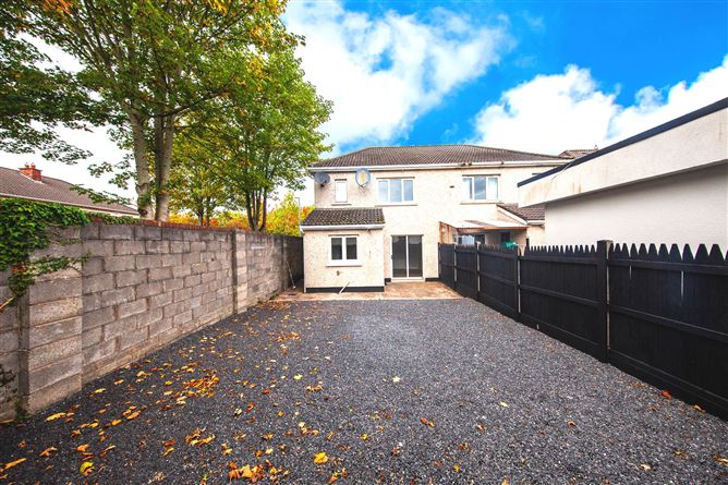 26 The Drive, Hunters Run, Clonee, Dublin 15