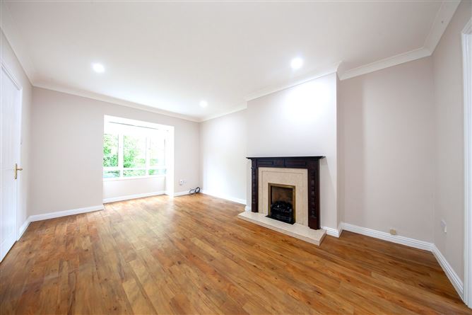 26 The Drive, Hunters Run, Clonee, Dublin 15