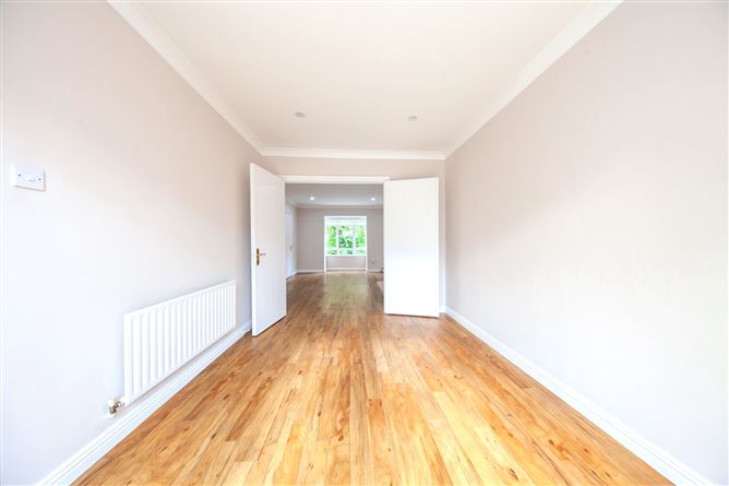 26 The Drive, Hunters Run, Clonee, Dublin 15