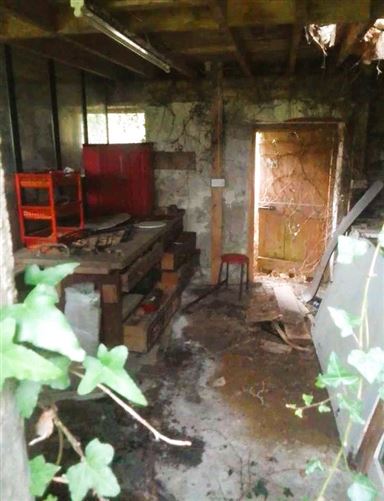 Derelict Property & Lands Killowen, Kenmare, Co. Kerry