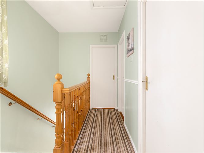 28 Parkhill Rise, Kilnamanagh,   Dublin 24