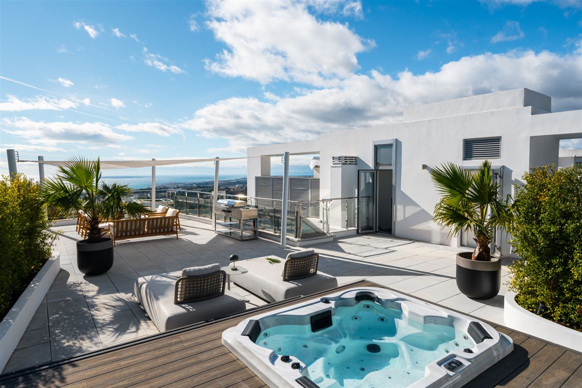 Marbella, Marbella Golden Mile, Sierra Blanca, Spain