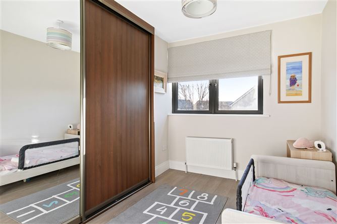 53 Meadow Grove, Dundrum, Dublin 16