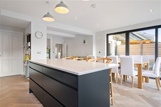 53 Meadow Grove, Dundrum, Dublin 16