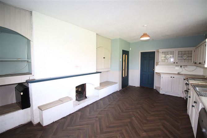 Mitchelstown, Castletown, Navan, Meath