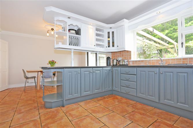 8 The Park, Huntsfield, Dooradoyle, Limerick