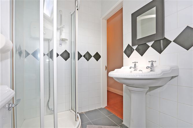 8 The Park, Huntsfield, Dooradoyle, Limerick