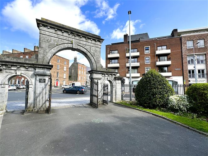 Apartment 7, Spring Rice House, Limerick, City Centre (Limerick), Limerick City Michael