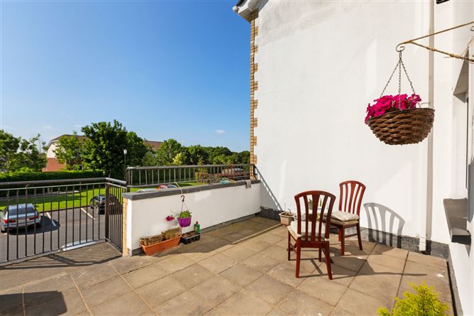 10 Ballyowen Hall, Ballyowen Lane, Lucan, Co.Dublin