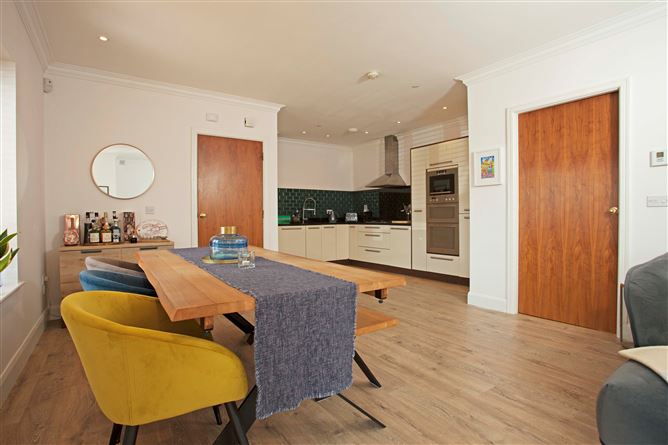 73 The Woods, Glounthaune, Cork