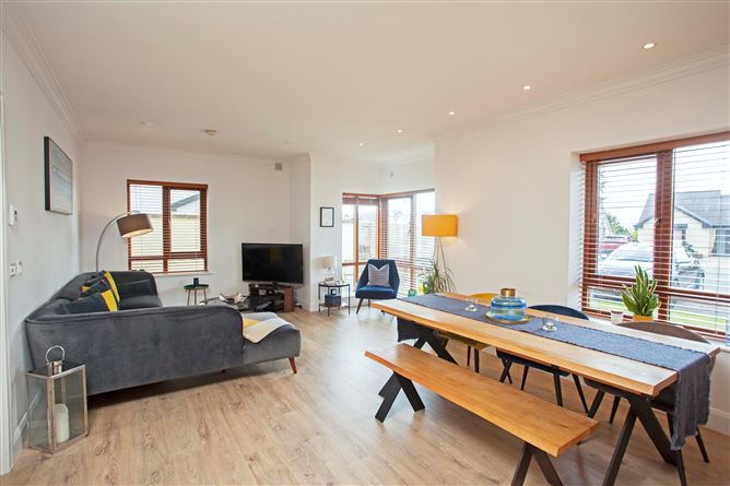73 The Woods, Glounthaune, Cork