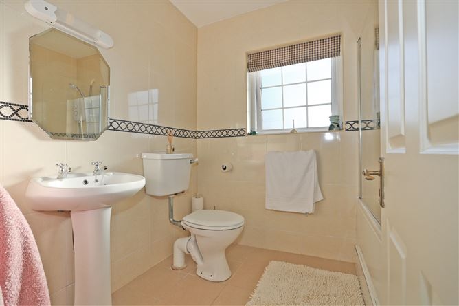 9 Russell Close, Fr Russell Road, Raheen, Limerick