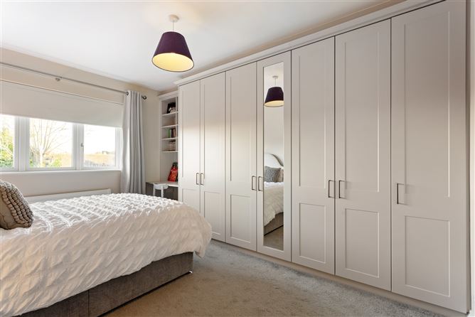 1 Sweetbriar Lane, Kilmacud, Dublin 14