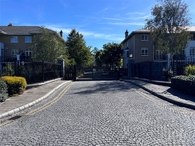 28 Castleheath, Malahide, Dublin