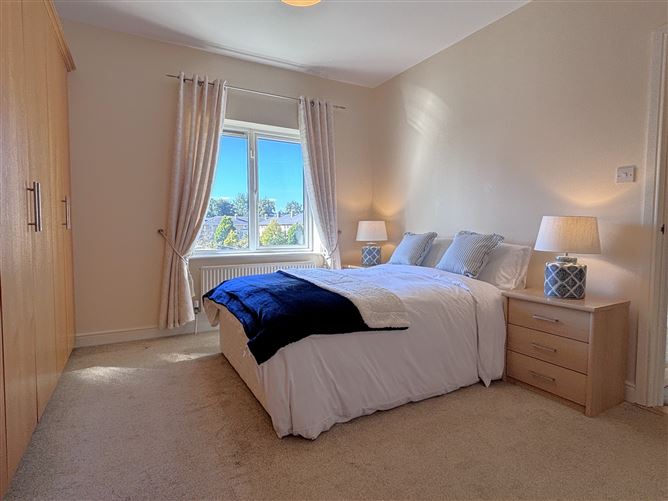 28 Castleheath, Malahide, Dublin