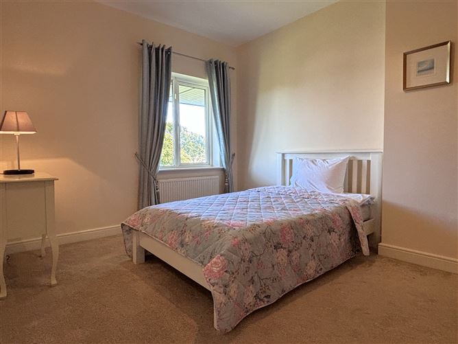 28 Castleheath, Malahide, Dublin