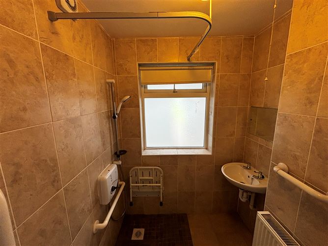 19 Grove Terrace, Ballyragget, Kilkenny