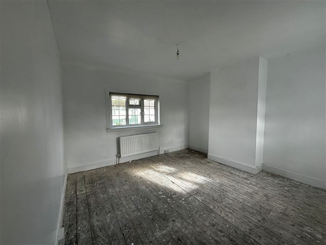 19 Grove Terrace, Ballyragget, Kilkenny