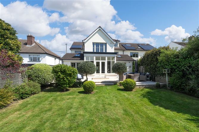 33 North Avenue, Mount Merrion,   County Dublin
