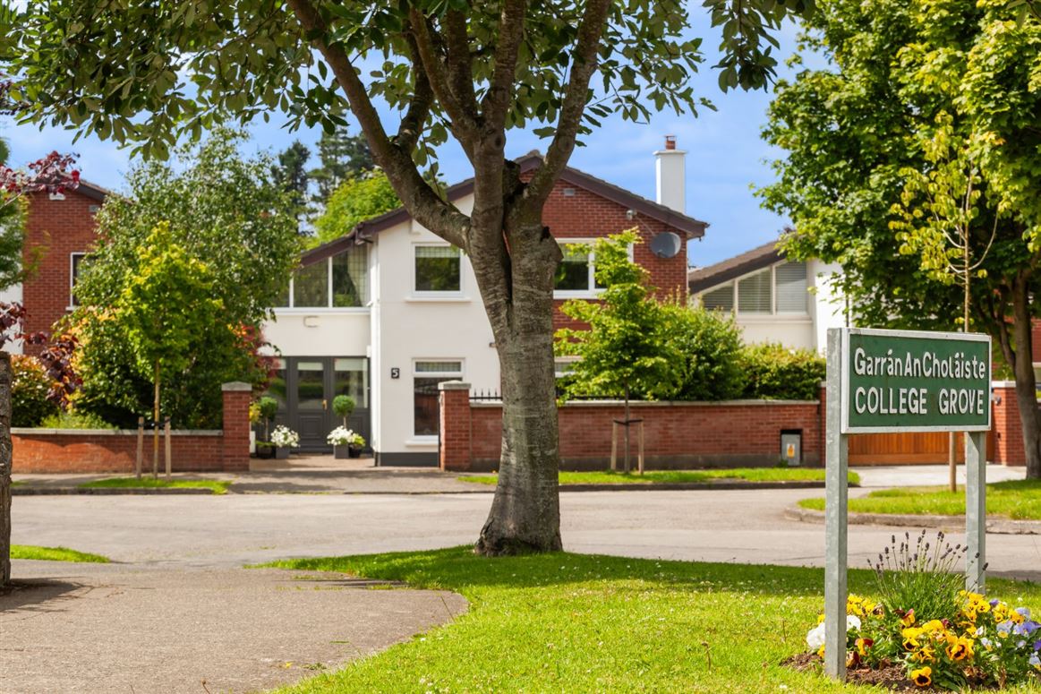 5 College Grove, Castleknock, Dublin 15