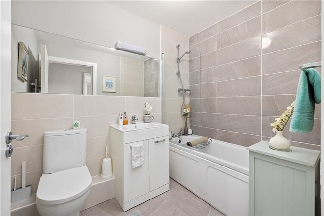 Apt. 18, Roseview, The Orchard, Sallins Road, Naas, Kildare