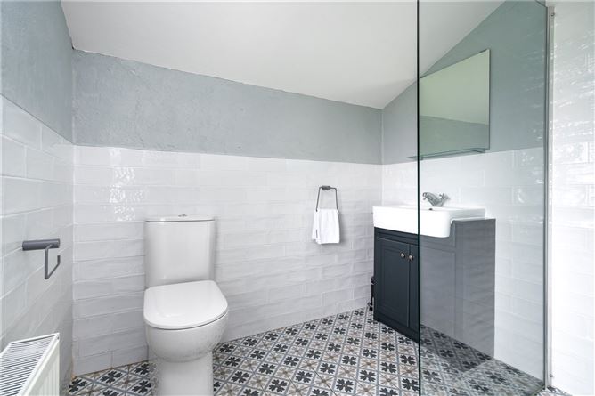 Eala House, Tawnyvorgal, Lough Eske, Barnesmore, Co. Donegal