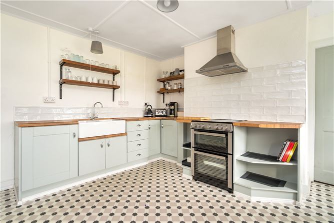 Eala House, Tawnyvorgal, Lough Eske, Barnesmore, Co. Donegal